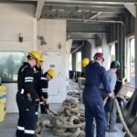 Students handling lines