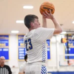 Men’s basketball holds off UMPI for pivotal NAC win